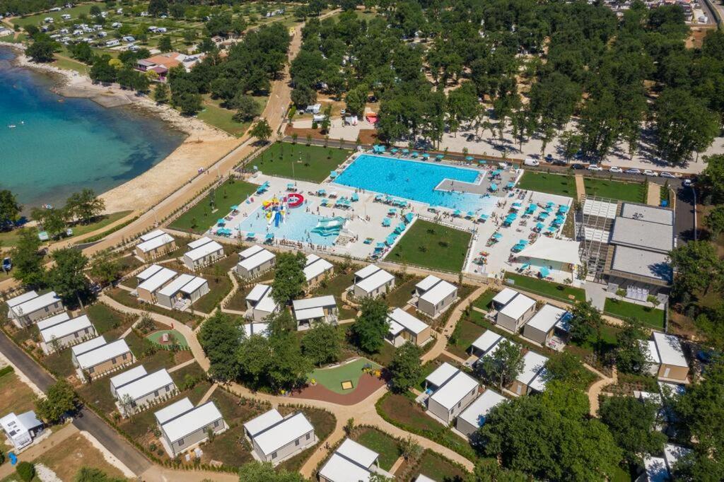 Panorama Mobile Homes In Camping Park Umag Luaran gambar